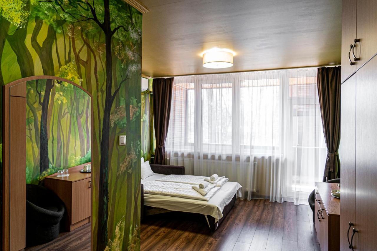 Ozoon Hotel Nyíregyháza Esterno foto